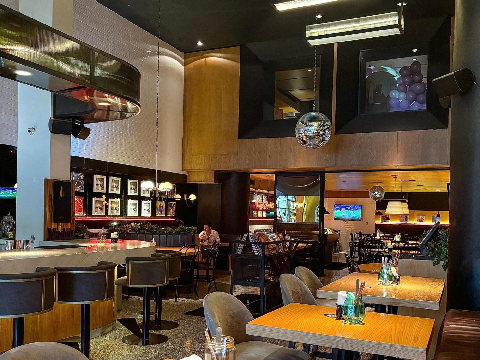 Autentico Monterrey San Pedro Garza Garcia ภายนอก รูปภาพ